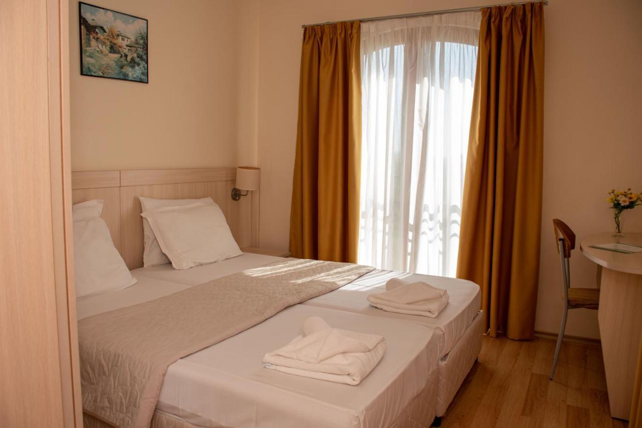 Serena Residence Aparthotel - All Inclusive Sozopol Esterno foto