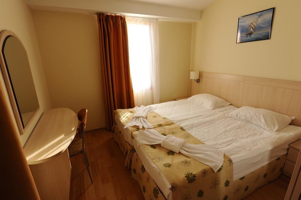 Serena Residence Aparthotel - All Inclusive Sozopol Esterno foto